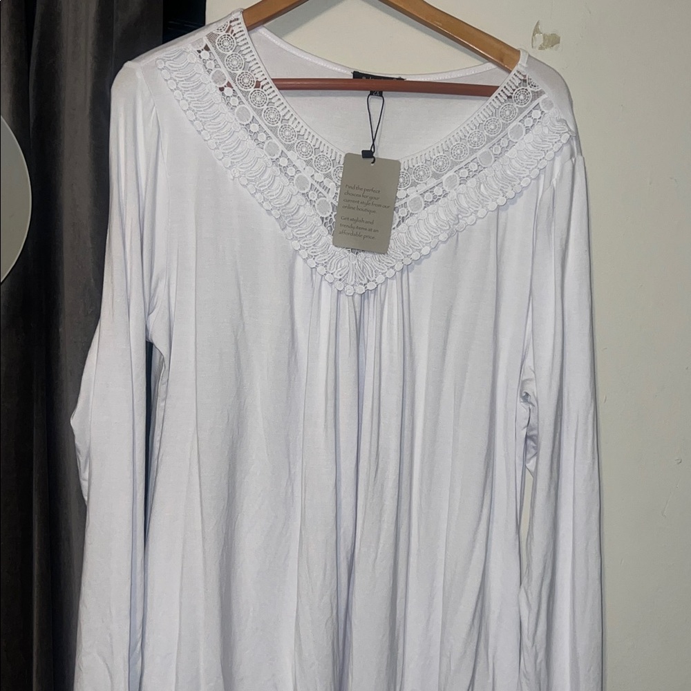 Women's White Crochet neck design Long-Sleeve Top Rayon/Spandex 2X NEW